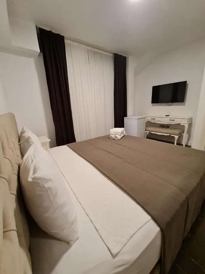 Dem Butik Otel Alacati Cesme Homestay